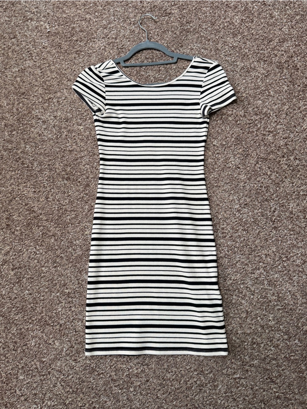 Billabong Black & White Striped Short Sleeve Dress